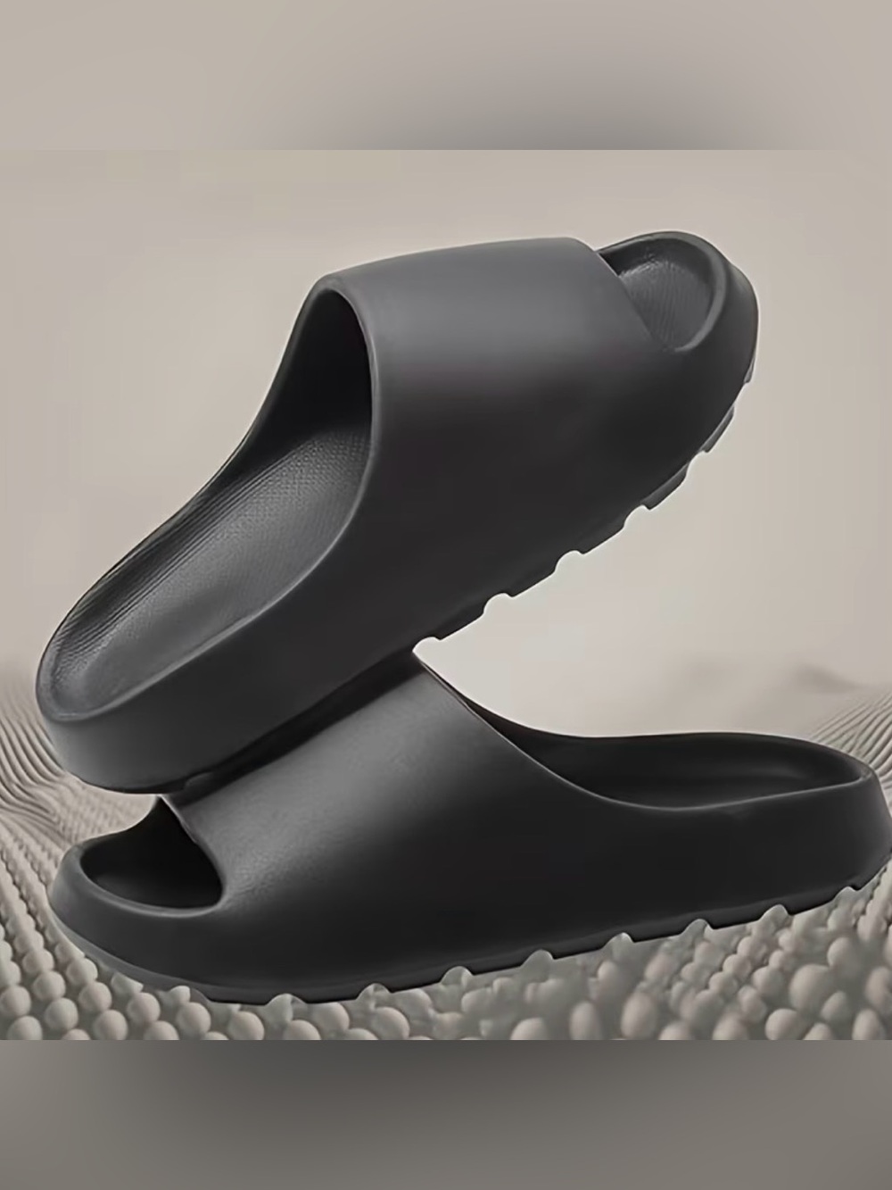 Women’s Black Foam Slide Sandal - Cushioned Slip-On 9.5/10